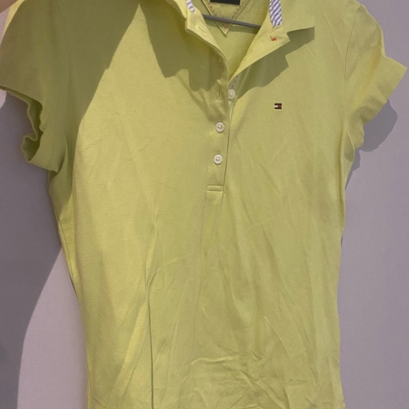 Tommy Hilfiger XS tshirt - Picture 3 of 3